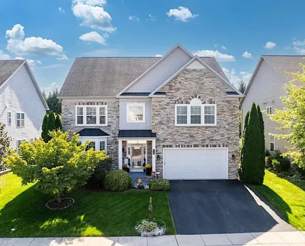 410 Mohican Dr, Frederick, MD 21701