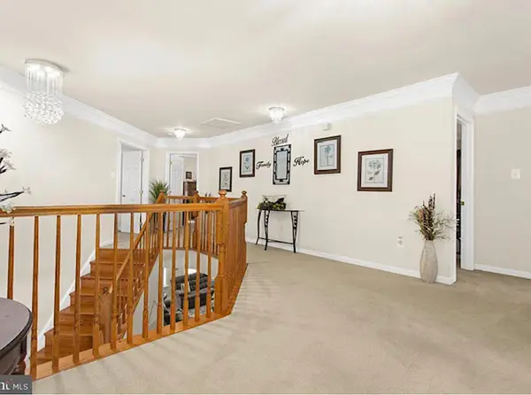 410 Mohican Dr, Frederick, MD 21701