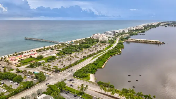 1 N Golfview Rd #105, Lake Worth Beach, FL 33460