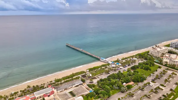 1 N Golfview Rd #105, Lake Worth Beach, FL 33460
