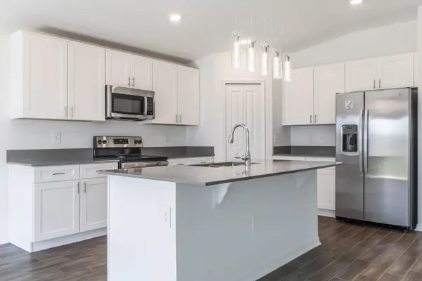 2262 Pigeon Plum Dr, Haines City, FL 33844