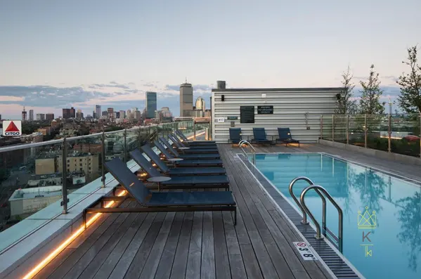 771 Beacon St, Boston, MA 02215