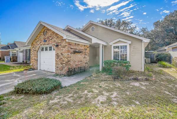 1129 Nestling Ct, Gulf Breeze, FL 32563