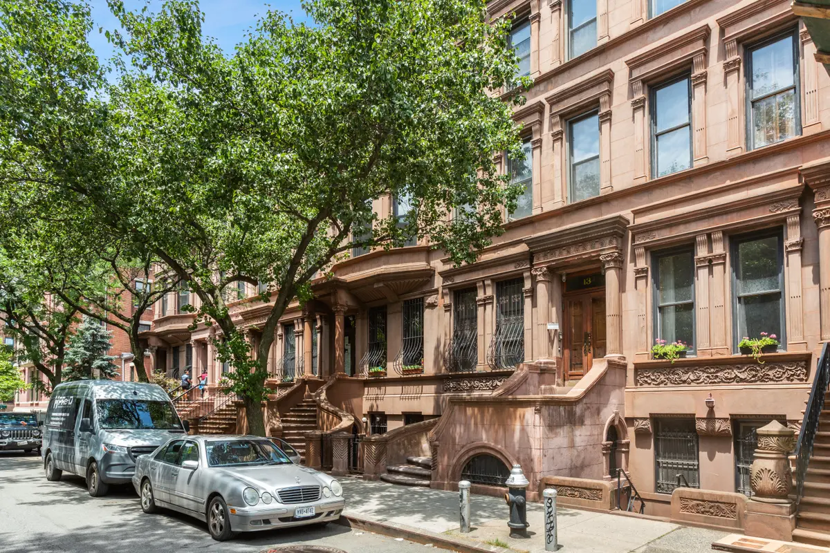 13 W 122nd St, New York, NY 10027
