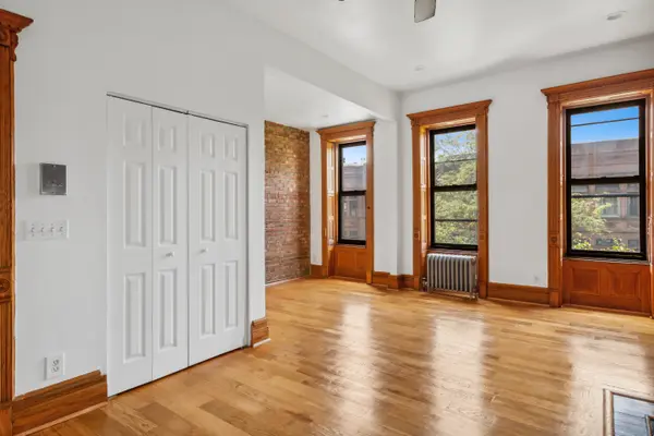 13 W 122nd St, New York, NY 10027