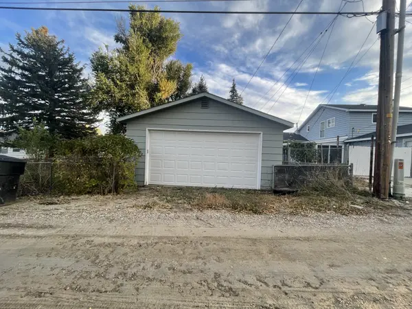 3016 E 3rd St, Casper, WY 82609