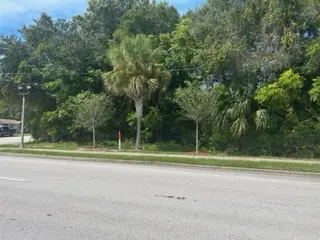 2 Palmetto Dr, Debary, FL 32713