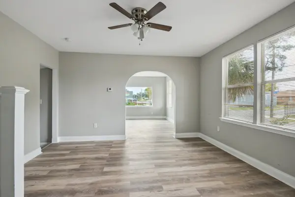 2147 Carnot Street, New Orleans, LA 70122