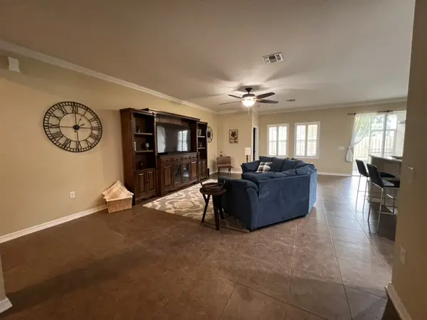 SW 11th Rd, Newberry, FL 32669-4485