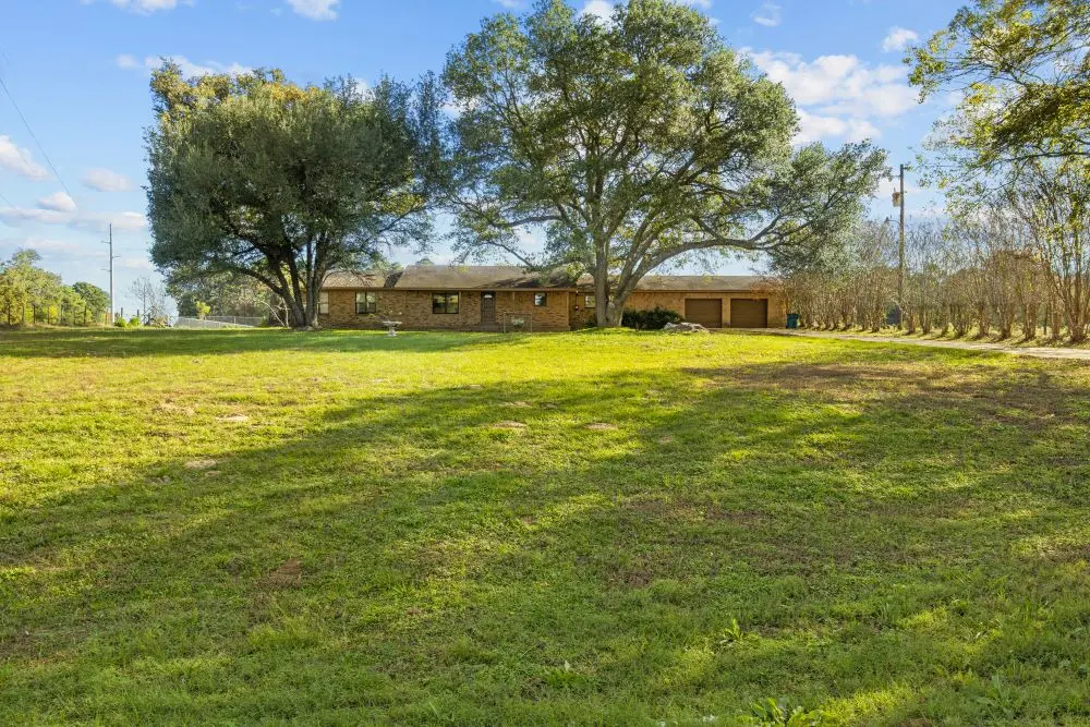 24480 E US Highway 79, Jacksonville, TX 75766
