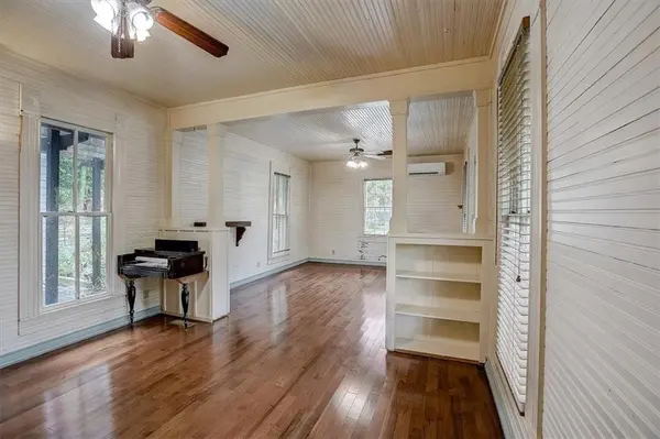 1701 E 34th St, Austin, TX 78722
