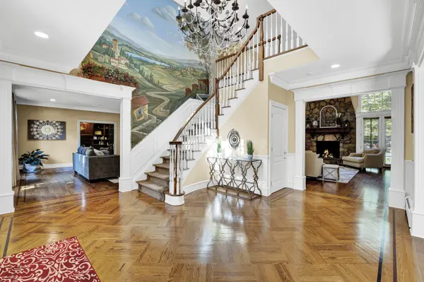 29 Lower Cross Rd, Saddle River, NJ 07458