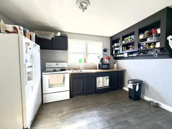 Greenway Dr, Knoxville, 37918-2041