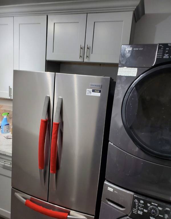 Springfield Gardens, NY 11413,191-05 122nd Ave