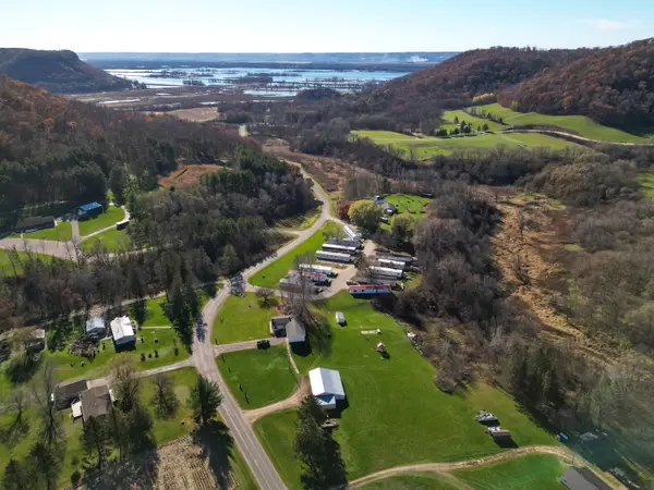 S1551 County Road I, Alma, WI 54610