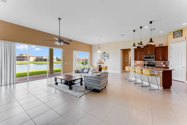 3709 DOCKSIDE DR, Kissimmee, FL 34746