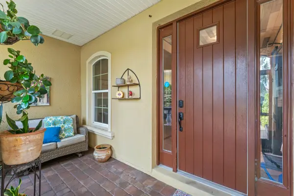 3718 Paradiso Circle, Kissimmee, FL 34746