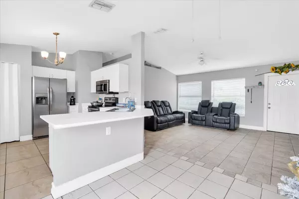 Lehigh Acres, FL 33971,5313 Lee St