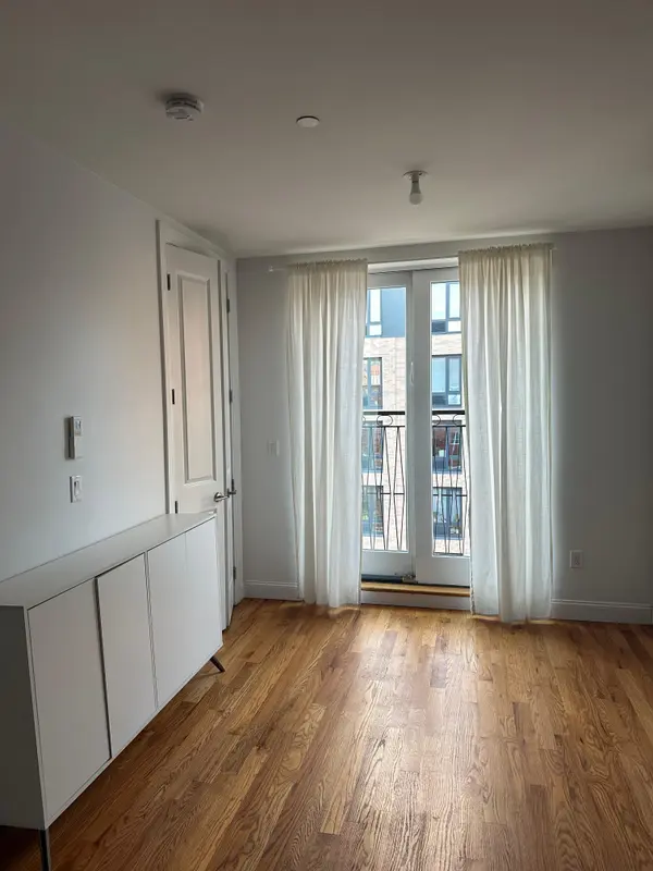 196 Middleton St #4, Brooklyn, NY 11206