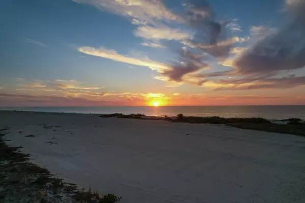 Clearwater Beach, FL 33767,1290 Gulf Blvd #2001