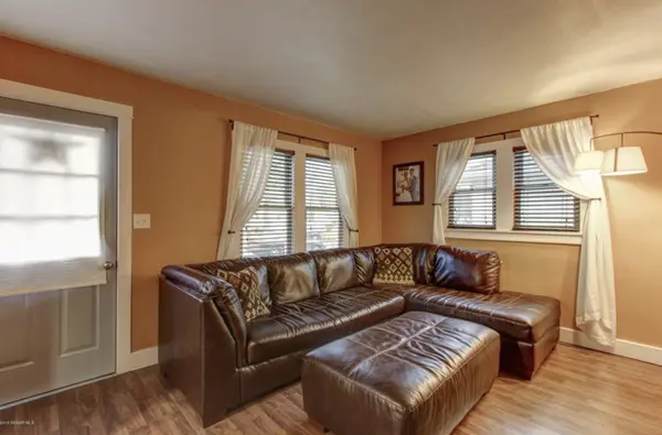 1606 3rd St NE, Rochester, MN 55906