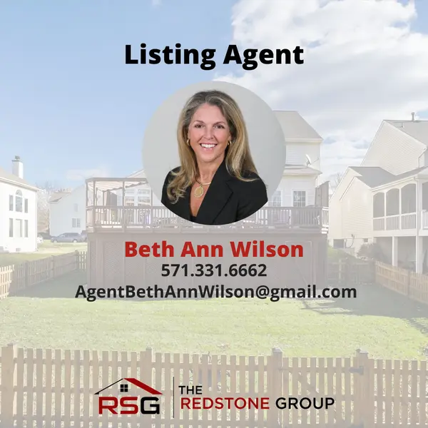 26057 Springdale Dr, Chantilly, VA 20152