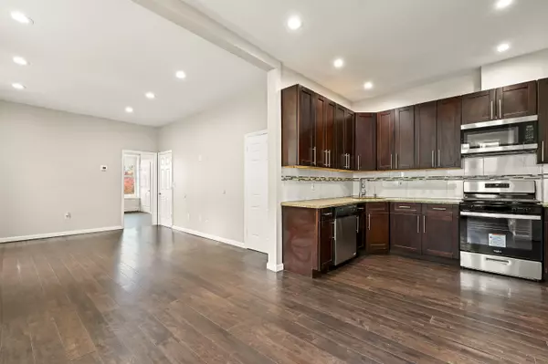 Brooklyn, NY 11207,701 Van Siclen Ave #2nd Floor