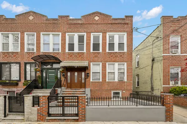 701 Van Siclen Ave #2nd Floor, Brooklyn, NY 11207