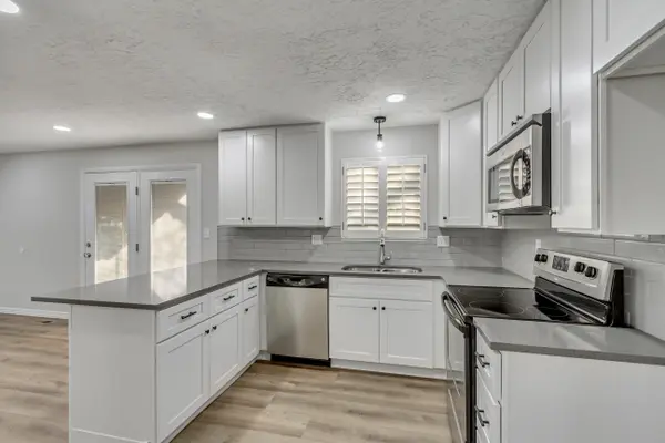 2303 W 4250 S, Roy, UT 84067