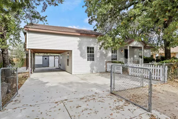 Fort Worth, TX 76119,4205 Kelroy St