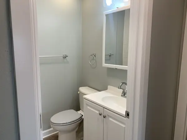 433 S Lombard Ave #38, Oak Park, IL 60302