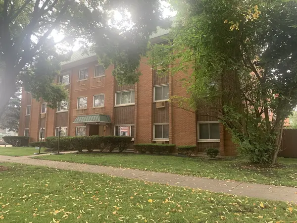 433 S Lombard Ave #38, Oak Park, IL 60302