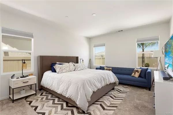 31882 Ives Ct Menifee, CA 92584