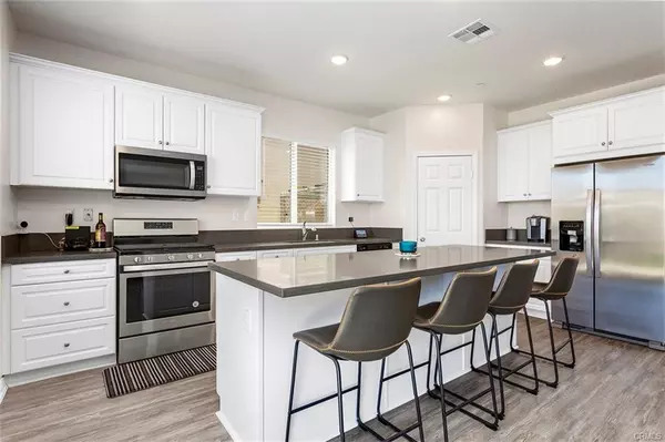 31882 Ives Ct Menifee, CA 92584