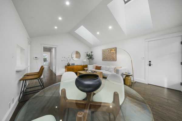 185 Colorado Ave Palo Alto, CA 94301