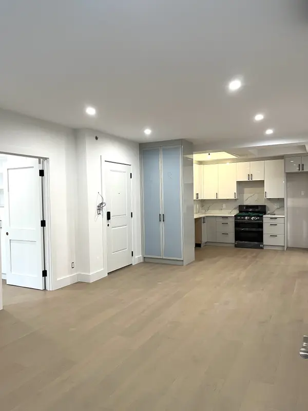 9964 3rd Ave #7B, Brooklyn, NY 11209