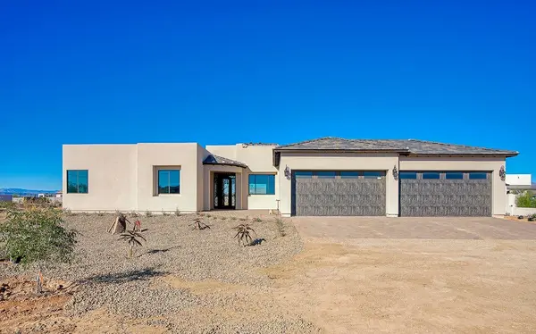 W Montello Rd, Phoenix, AZ 85086