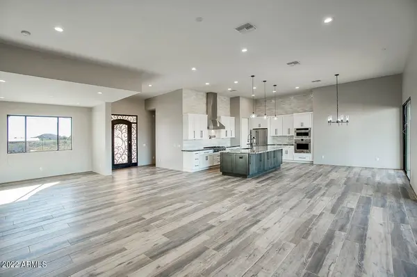 W Montello Rd, Phoenix, AZ 85086