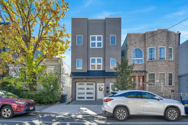 131 Zabriskie St, Jersey City, NJ 07307