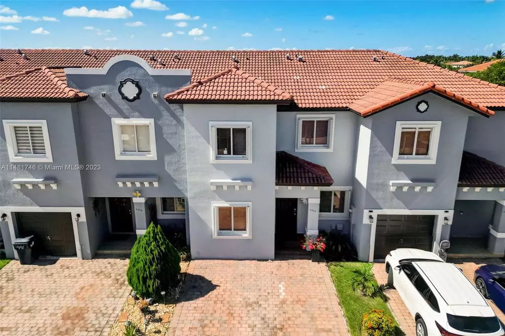 Miami, FL 33185,4444 SW 163rd Pl