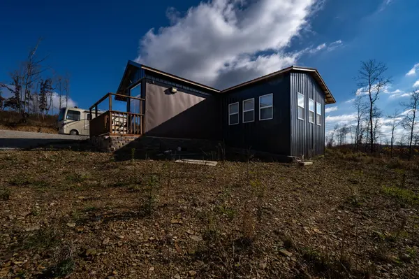 1321 Buchanan Rd, Waverly, OH 45690