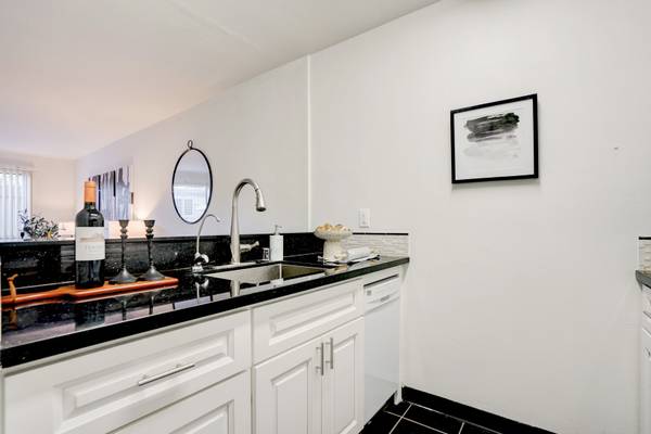 980 Kiely Blvd #128 Santa Clara, CA 95051