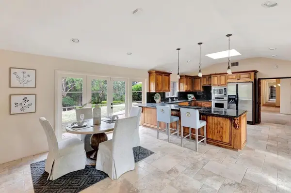 6907 El Camino Del Norte, Rancho Santa Fe, CA 92067
