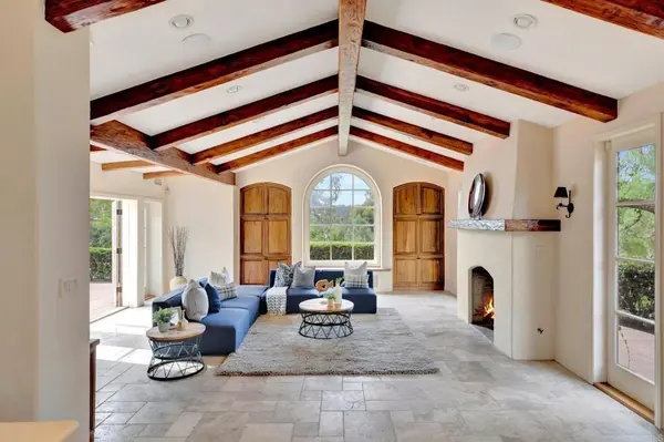 6907 El Camino Del Norte, Rancho Santa Fe, CA 92067