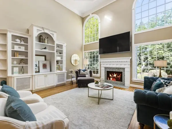 450 Newport Hts, Alpharetta, GA 30005