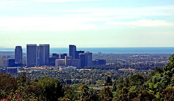 1107 Wallace Rdg, Beverly Hills, CA 90210