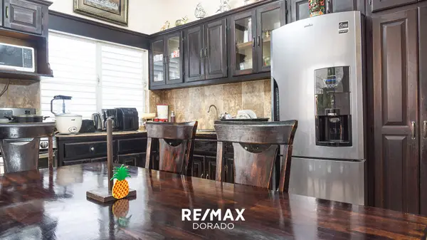 Turnkey Multifamily Home, Ambergris Caye,