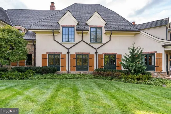740 Leigh Mill Rd, Great Falls, VA 22066