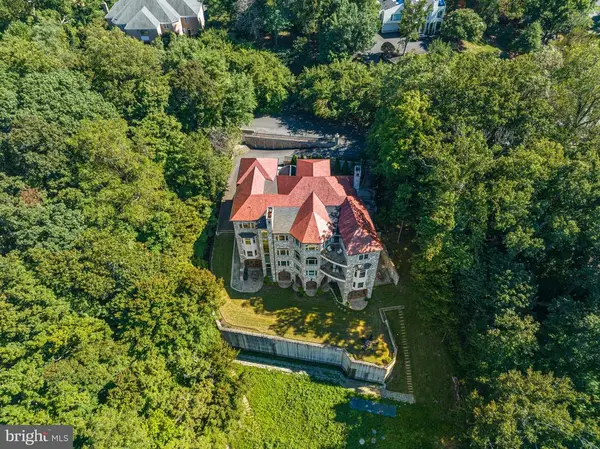 612 Rivercrest Dr, Mclean, VA 22101