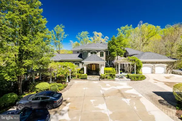 658 Live Oak Dr, Mclean, VA 22101